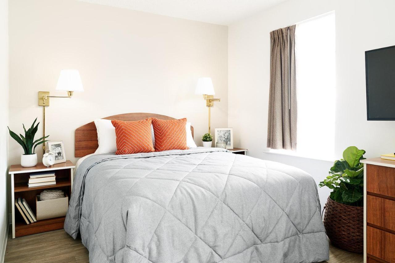 Intown Suites Extended Stay Arlington - Central Zewnętrze zdjęcie